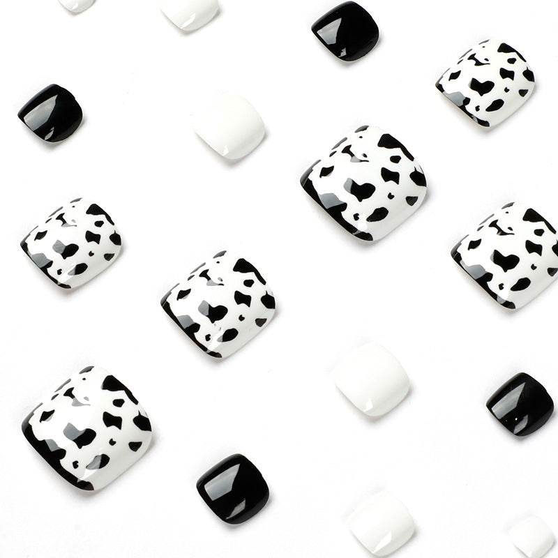 Wholesale Black & White Leopard Foot Nail Stickers